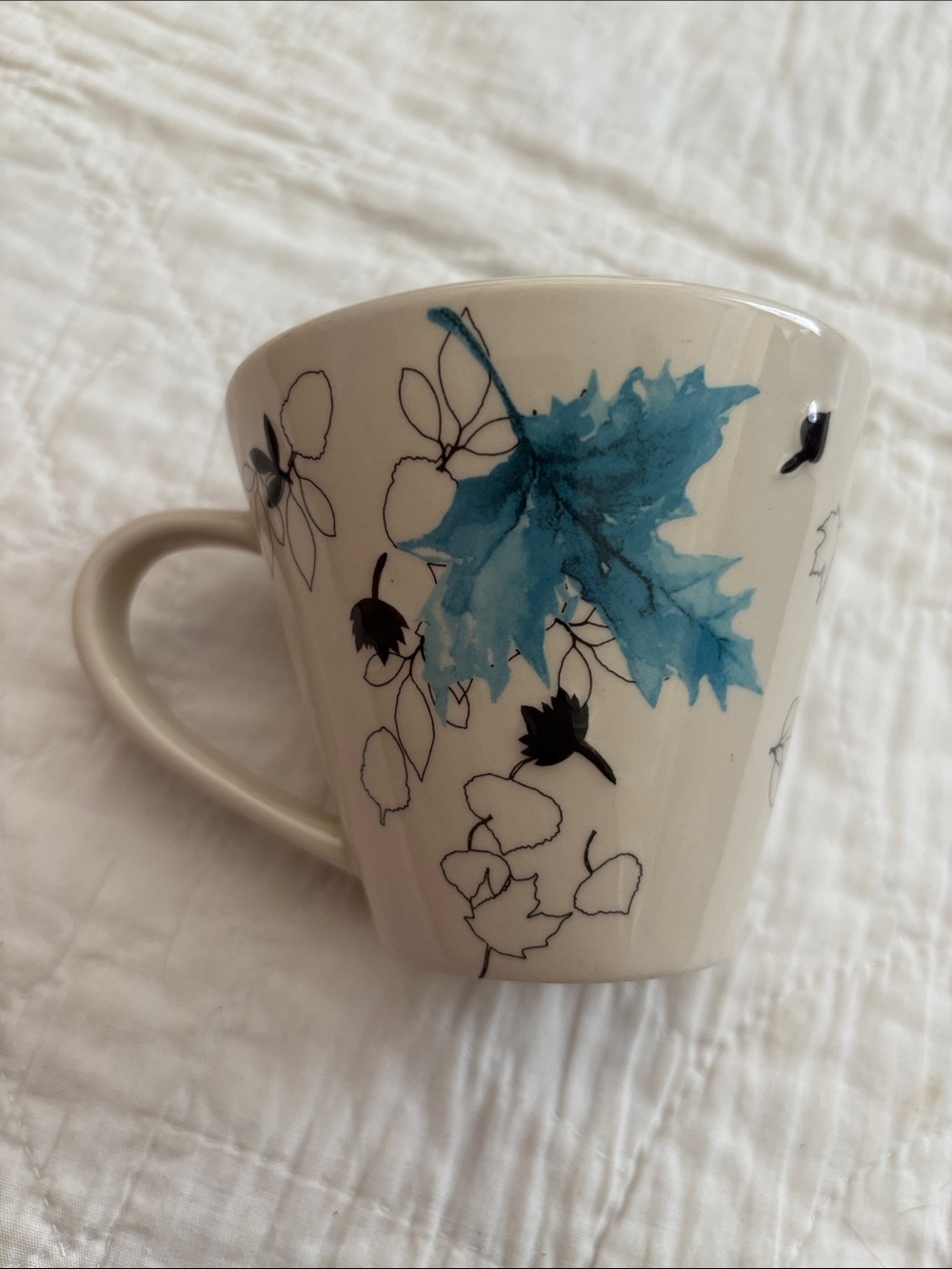 Starbucks 2007 Autumn Fall Leaves Mug